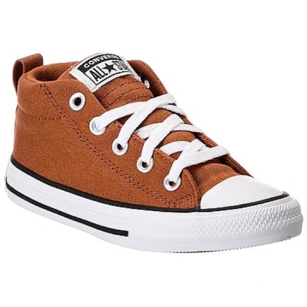 Converse Chuck Taylor All Star Street Canvas Sneaker